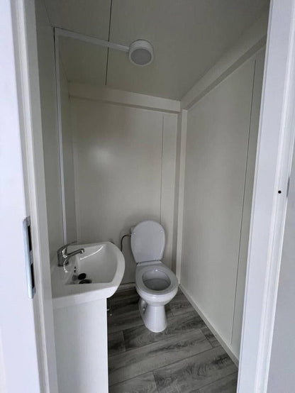 CONTENEDOR DE OFICINA 6X3 M
