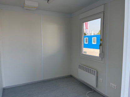 CONTENEDOR DE OFICINA 3 X 2,5 M