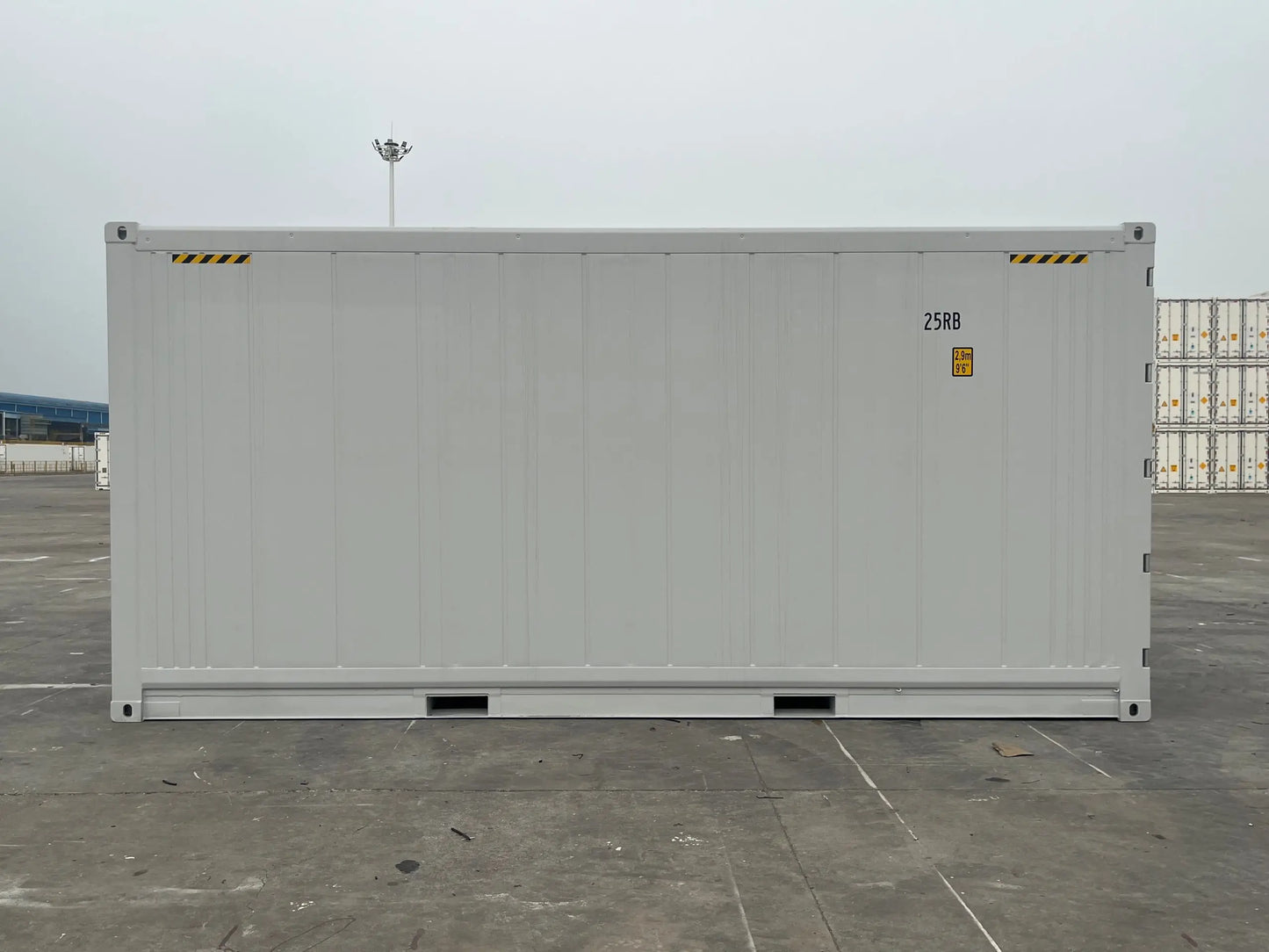 Contenedor frigorífico 20' HC con puerta de acceso personal usado