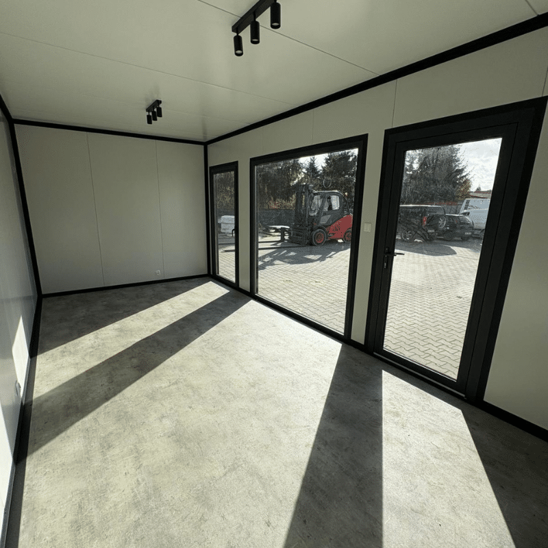 Contenedor de oficina de 6x3m